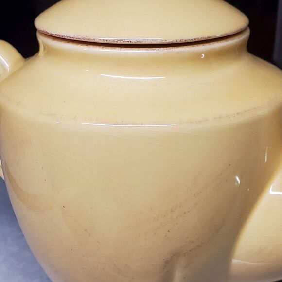 Faianca Subtil Teapot Golden Yellow Embossed Scollped - Picture 7 of 8